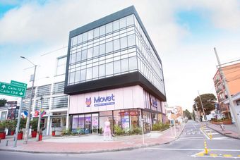 Ad by Movet